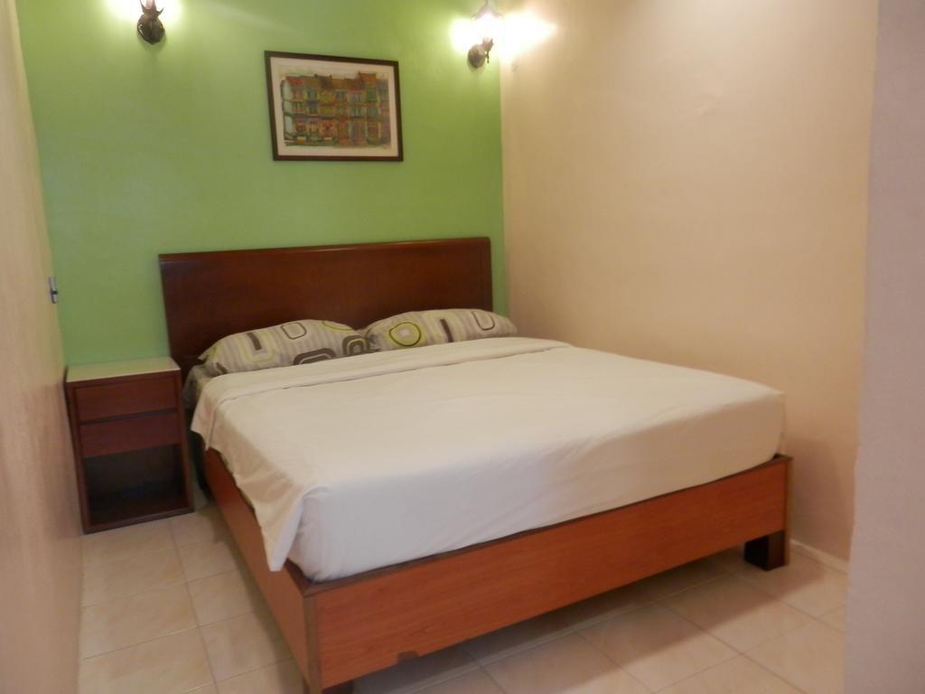 Travellers Planet Hotel & Guesthouse Malacca Esterno foto